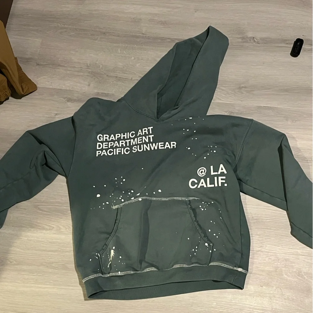 paint splatter distressed hoodie, Green size small fits perfect super comfy - Picture 2 of 4